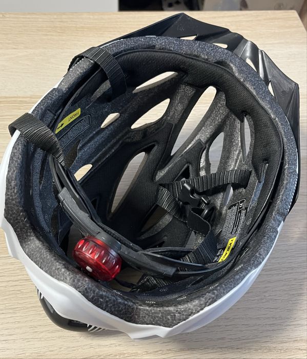 Велошолом Cairbull