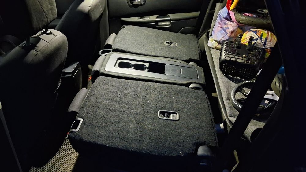 Сидения задние Nissan Qashqai +2  2010 j 10  Ниссан Кашкай диван сидуш