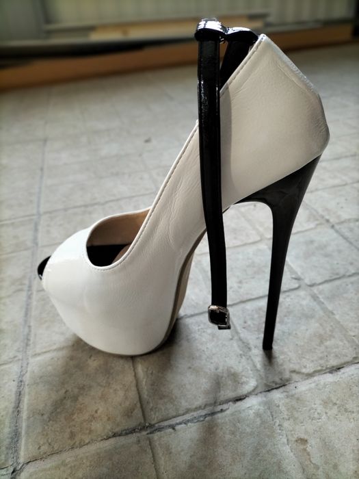 Sapatos novos a estrear