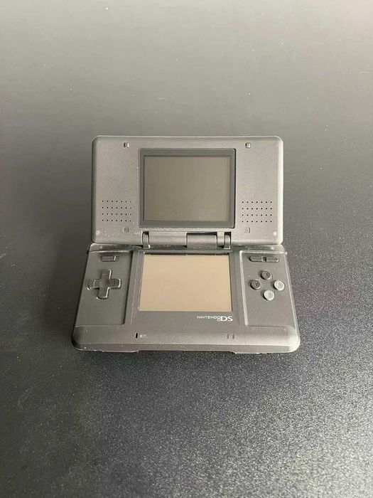 Nintendo DS Preta com 80+ Jogos