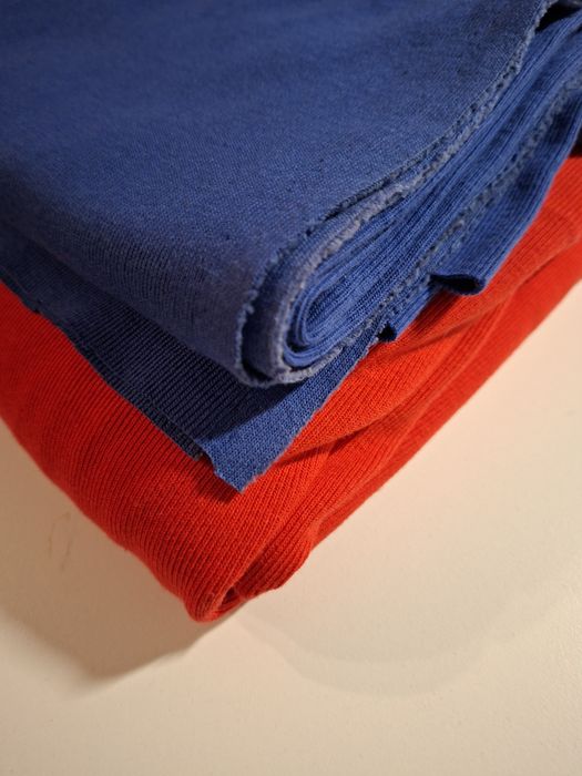 2 kupony dzianiny bawełnianej ściągacz czerwony kobalt