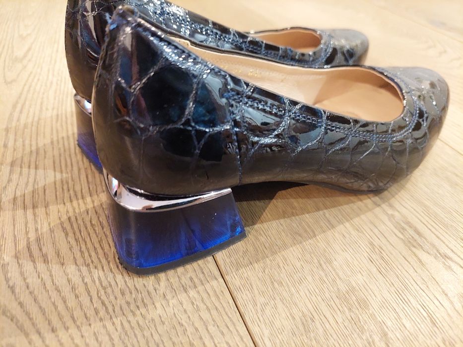 Buty czułenka dziewczęce naturalna skóra 35
