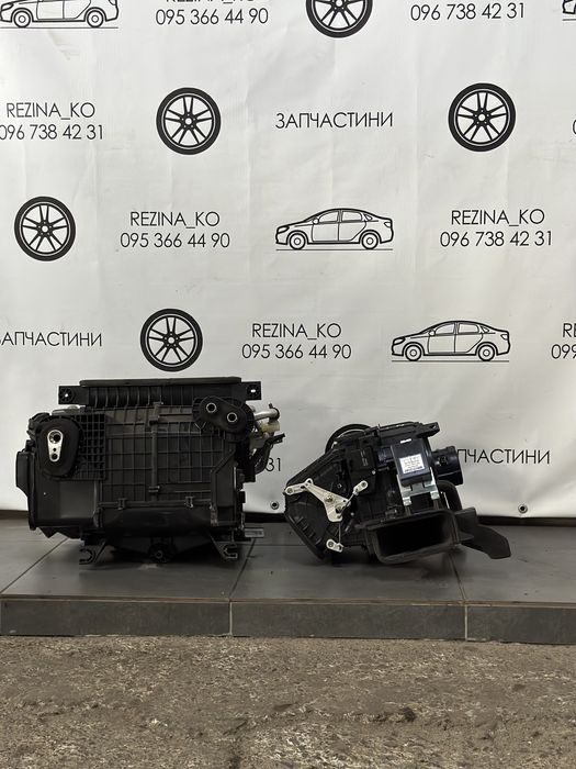 Корпус пічки салону Mitsubishi L200 2.5 D-ID 4D56U 2006-2014 р.