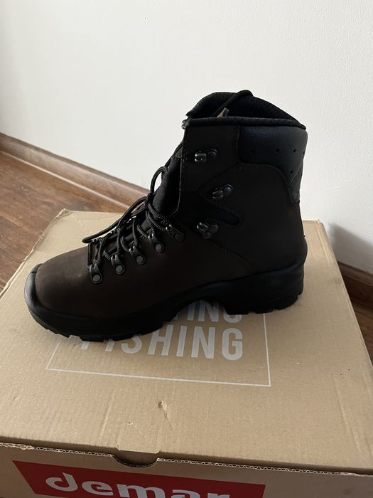 Buty trzewiki Demar TREK M6 6465BW trekkingowe myśliwskie 40