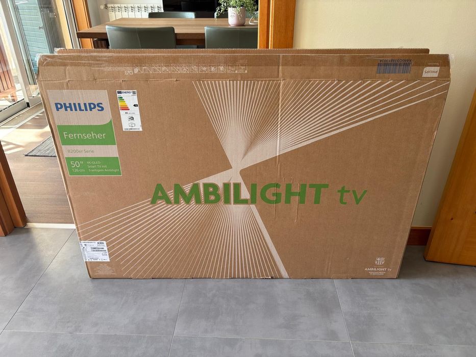 TV Philips Ambilight 4k - Como nova (Garantia)