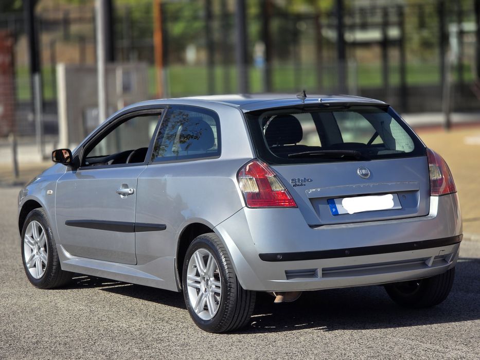 Fiat Stilo 1.6 16v 2004/12 Em Perfeitas Condições — photo 2