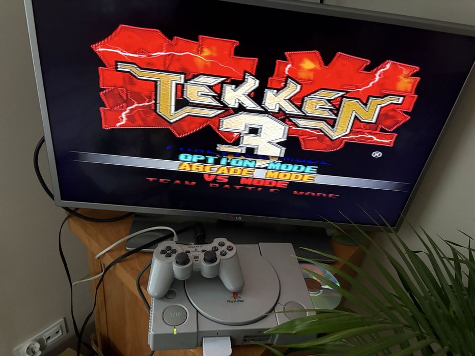 Playstation 1 PSX przerobiona SCPH90002 +2xPAD + Karta pamieci