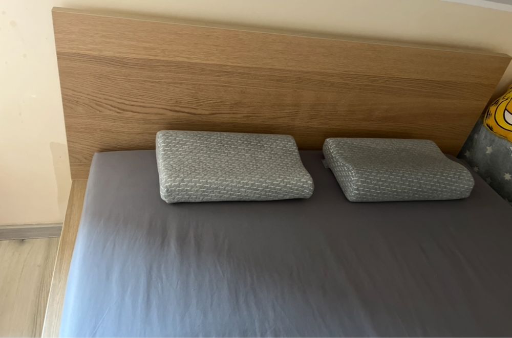 Łóżko Ikea Malm z 2 szufladami
