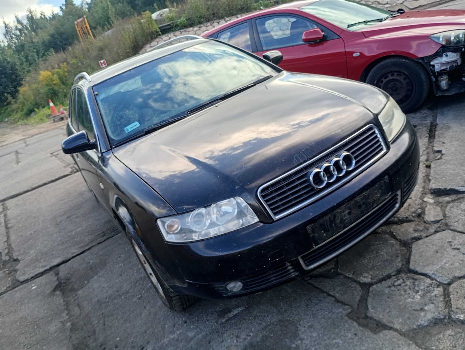 Audi A4B6 1,9 kombi, zderzak przedni części, transport FV dostawa