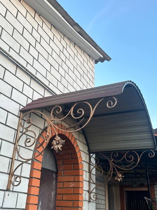 Продам козирьок з кованого металу