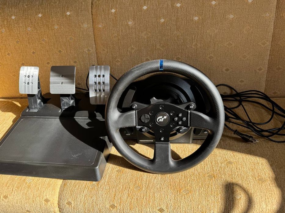 Kierownica Thrustmaster T300