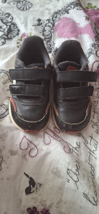 Кросівки дитячі 22 розмір