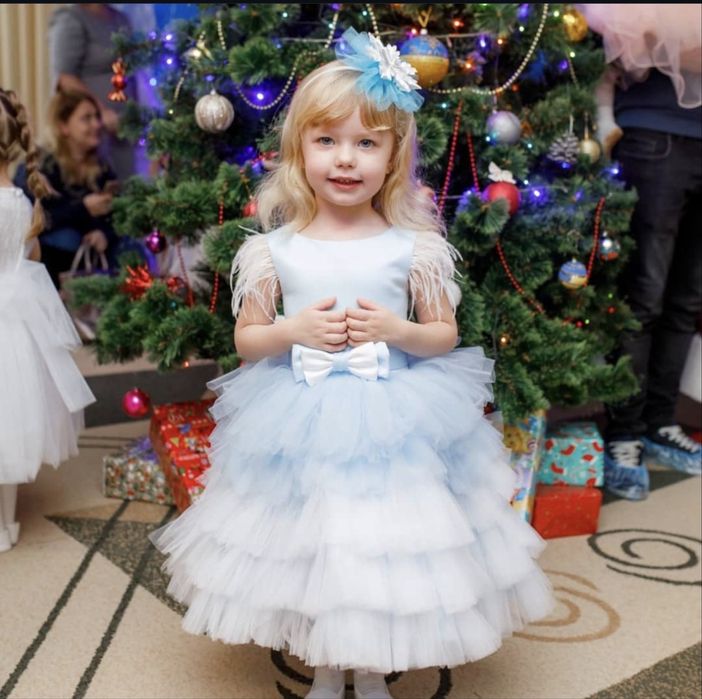 Святкова стильна нарядна сукня плаття платье оренда прокат