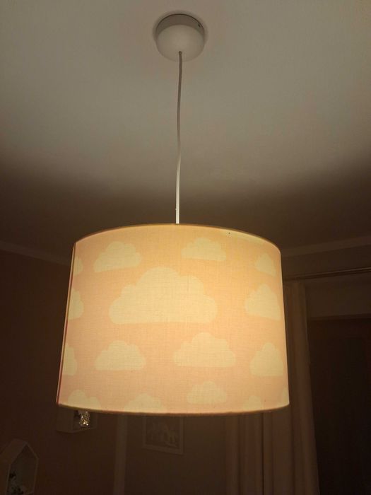 Lampa i Żyrandol do pokoju dziewczynki