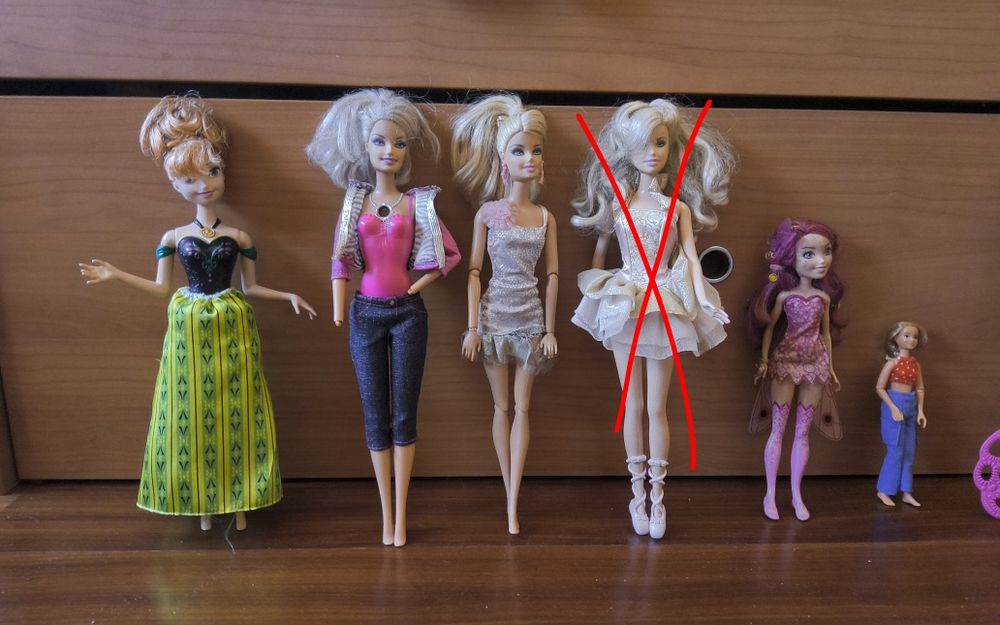 Bonecas barbie variadas