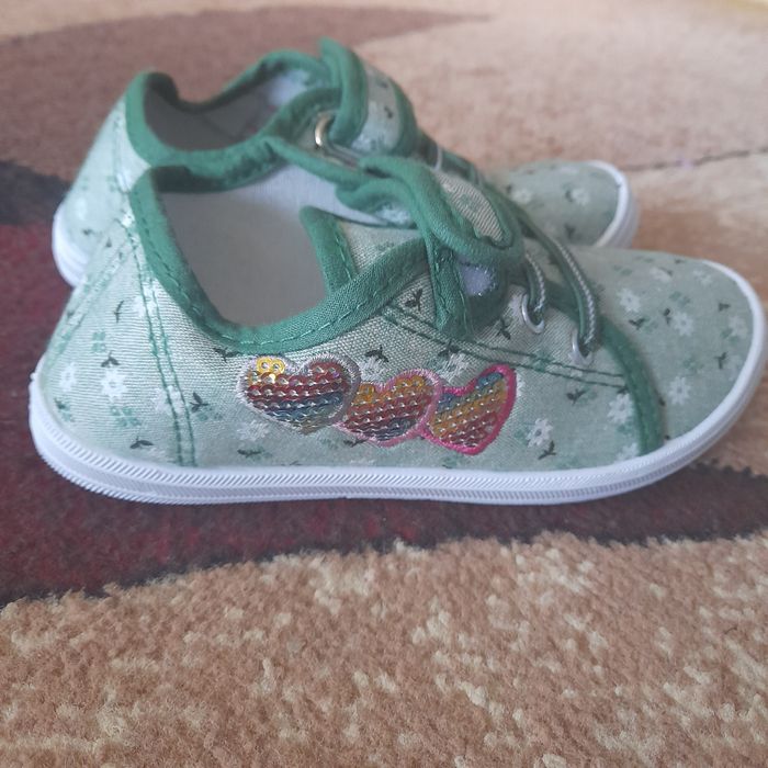 Мокасінчики для дівчинки