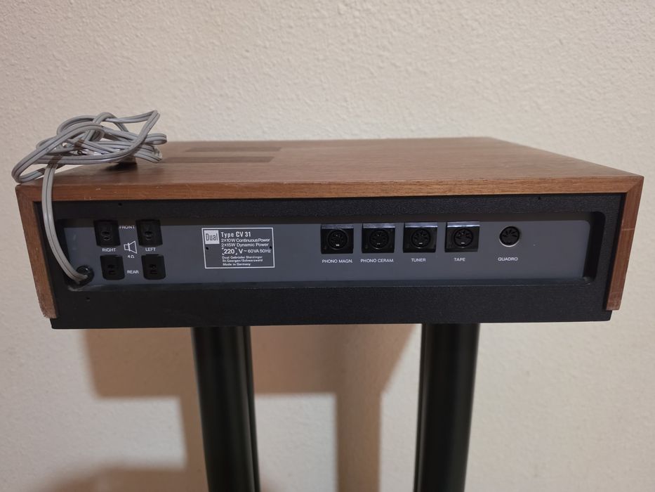 Amplificador Dual cv 31