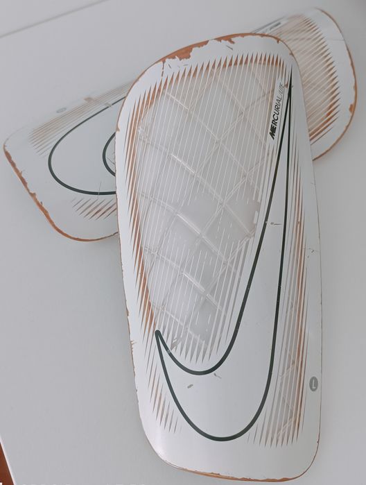 Caneleiras da Nike
