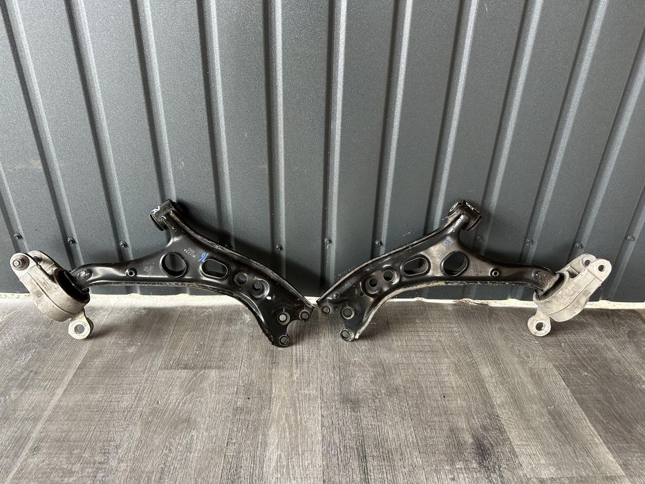 Honda CR-V 6 (2022-2026) важіль ричаг передній лівий / правий Хонда