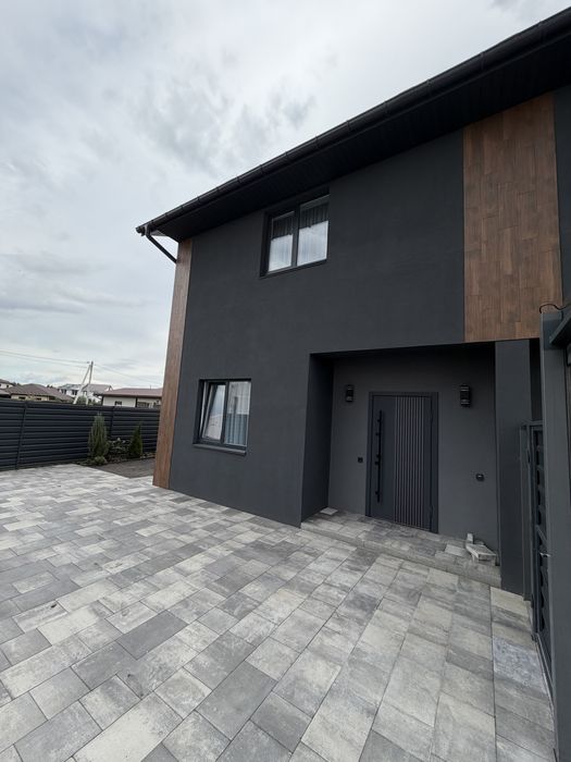 Кутовий таунхаус Ірпінь 110м² 2,7 сотки РЕМОНТ КАМІН $153 000