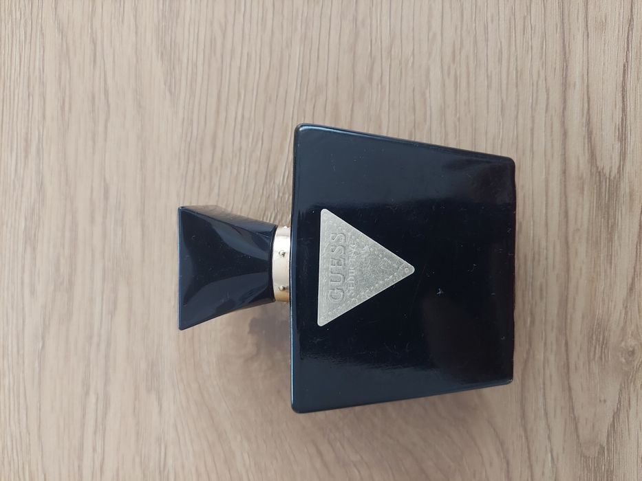 Butelka po perfumach Guess