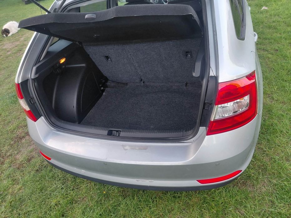 SKODA Rapid  1.6 TDI