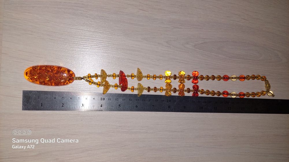 Бурштинове намисто