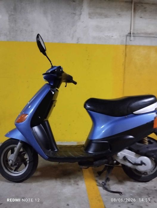 mota Piaggio zip azul
