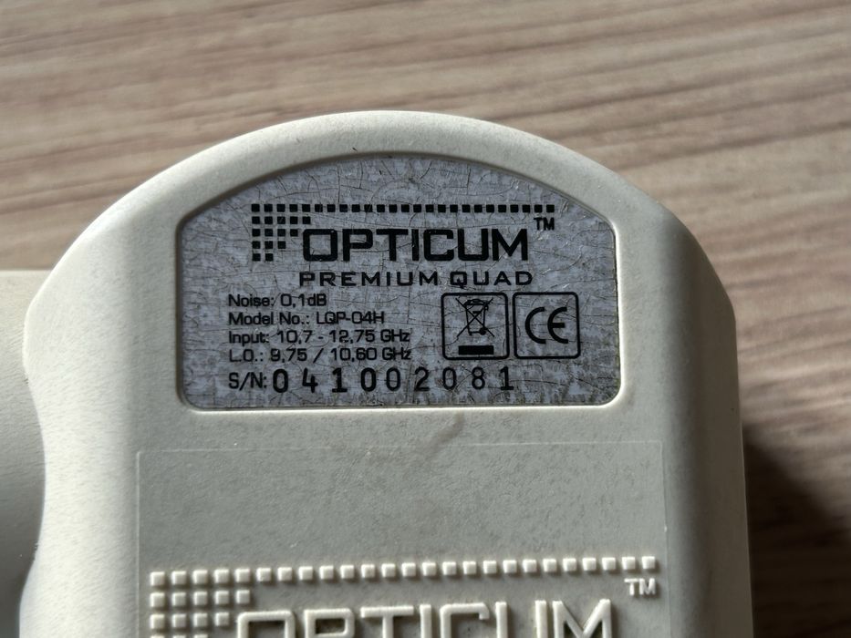 Konwerter satelitarny Opticum Premium Quad LNB