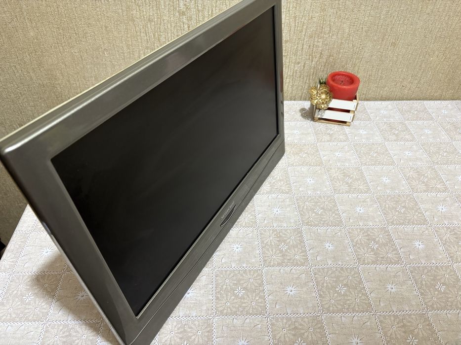 Телевізор  Silver Crest LCD  19