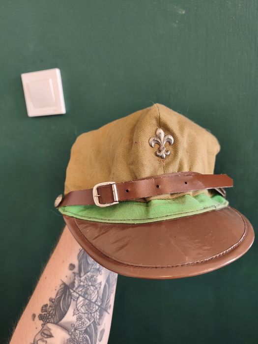 Czapka harcerska rogatywka ZHP z lilijką
