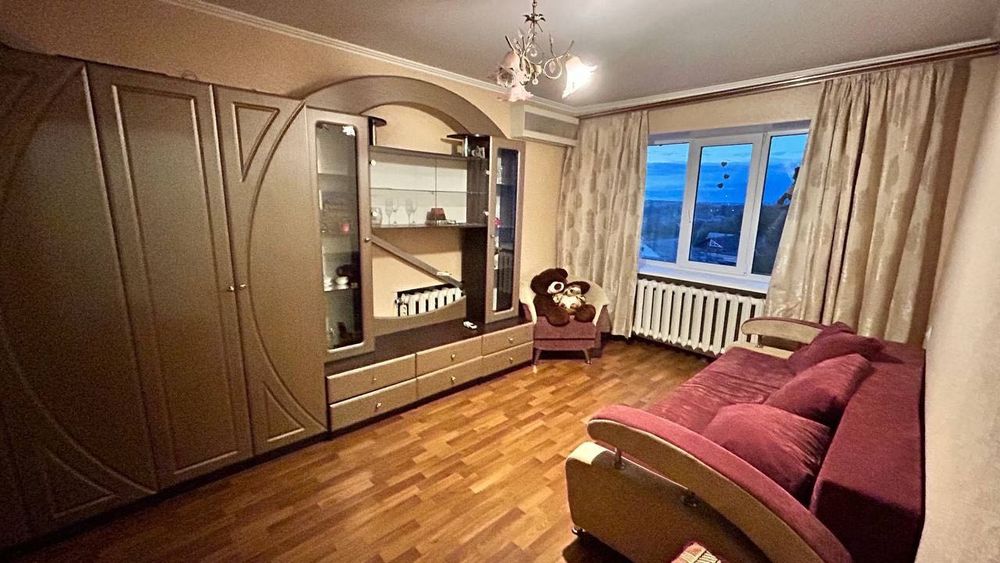 Продам 2-кімнатну квартиру в місті Глухів