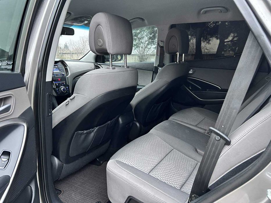 2017 Hyundai Santa Fe  2,4 бензин