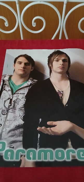 Poster Paramore, novo