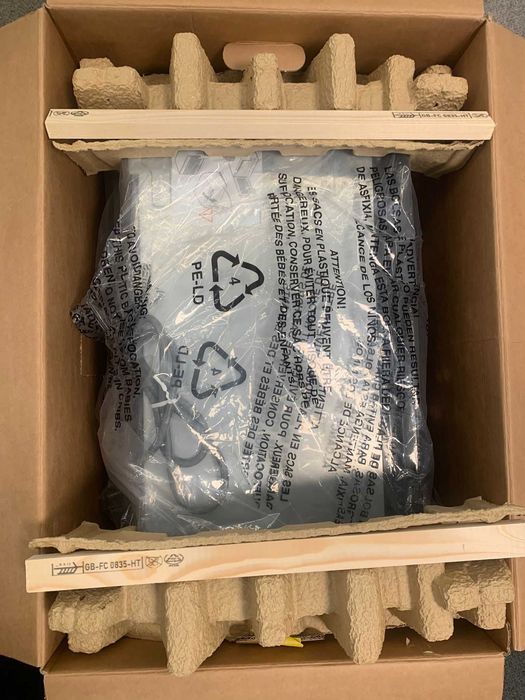 2 Micro Ondas de Encastre - BOSCH - Modelo BFR7221B1