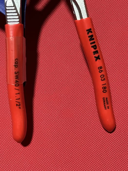Alicate 180mm Knipex