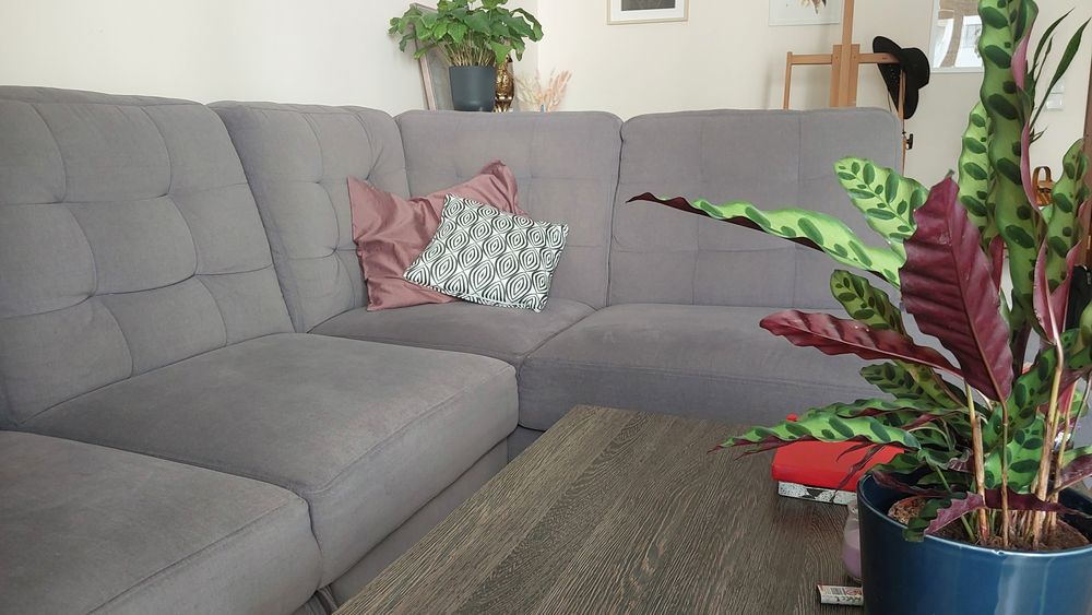 Kanapa narożna z funkcją spania