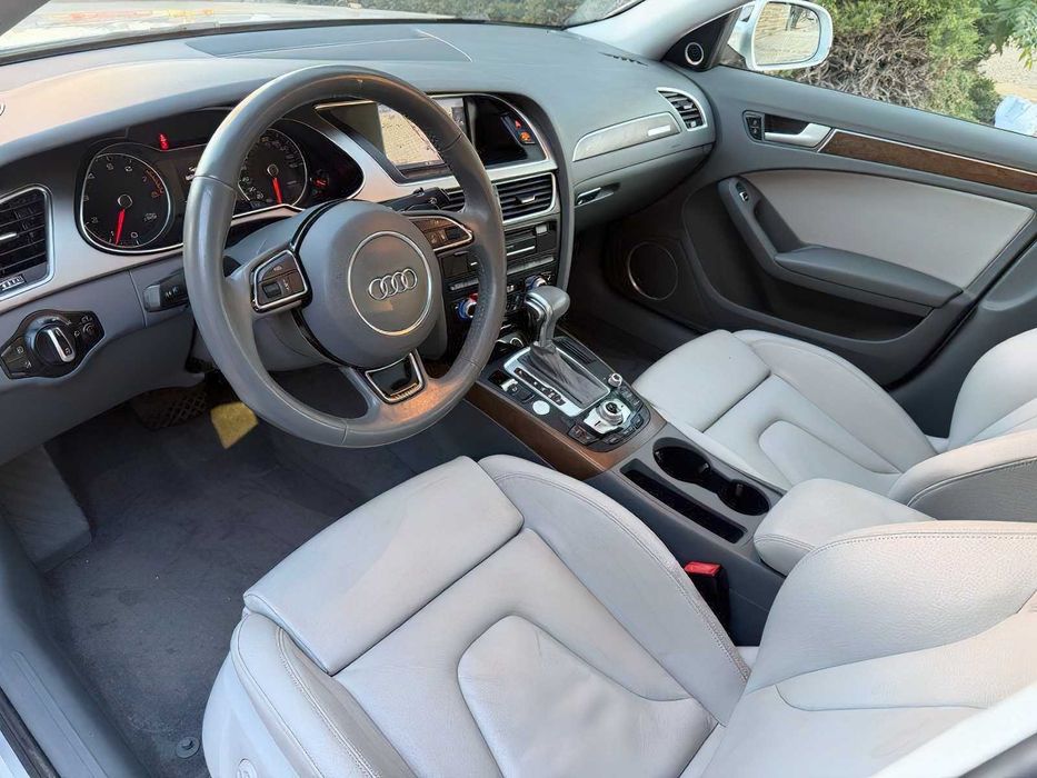 Audi A4 quattro Premium Plus      2014