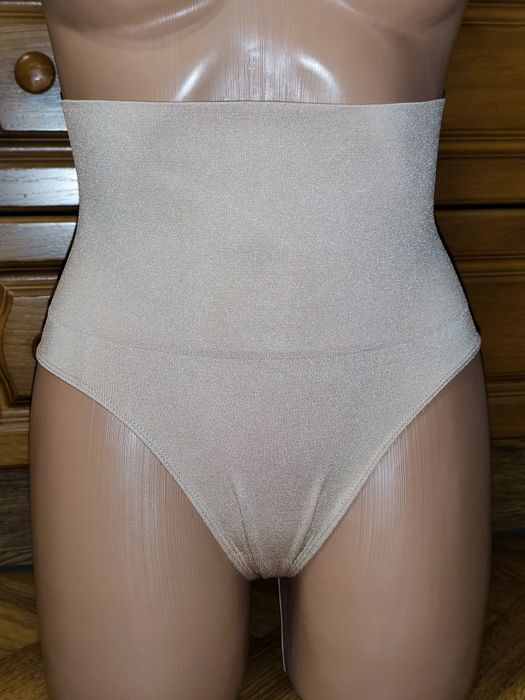 Трусы стринги с сильной утяжкой М- L