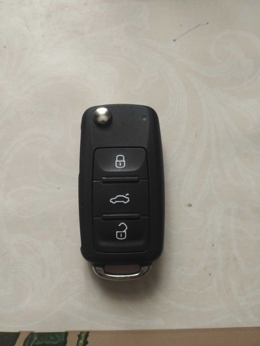Продам викидний ключ Volkswagen