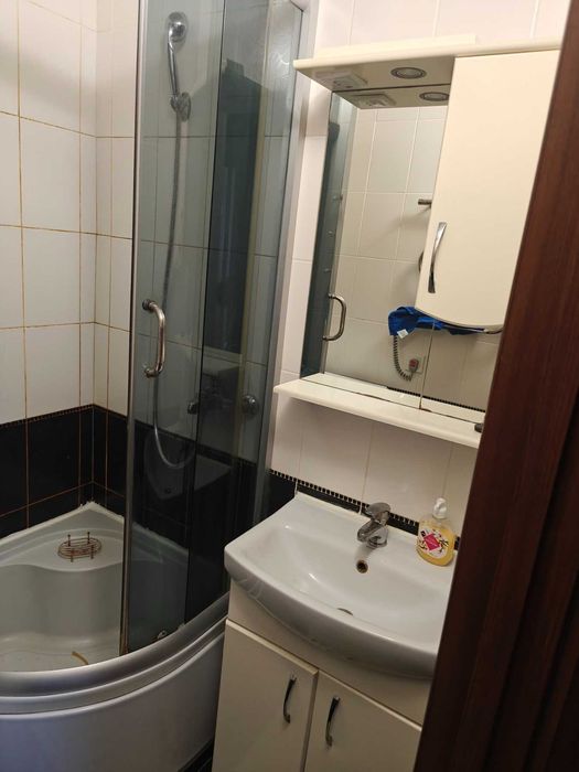 До метро Теремки 20 хв продам 2х квартиру