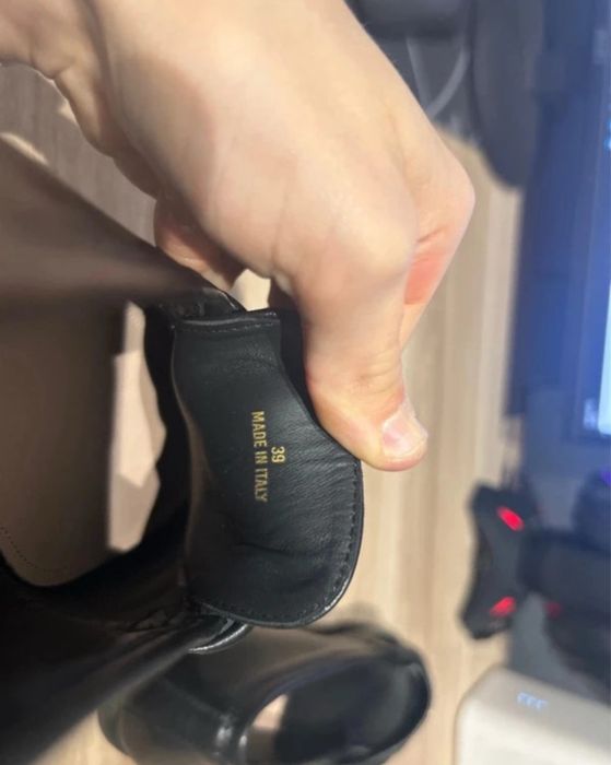 Damskie buty mokasyny Pinko