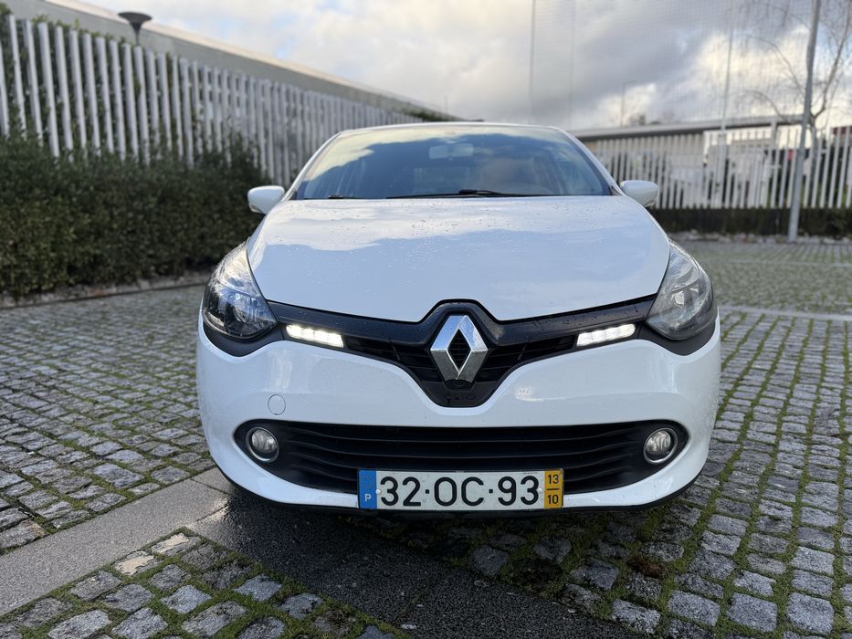 Renault clio 1.5 dci 5 lugares