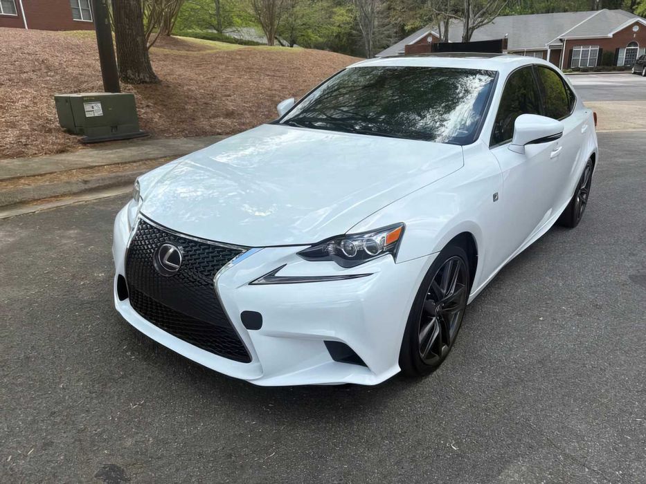 Lexus IS 300      2016