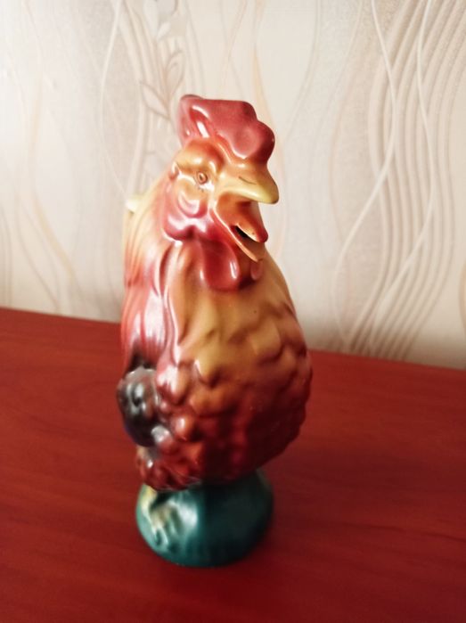 Декор посуд часів СССР 60-х років. Півник