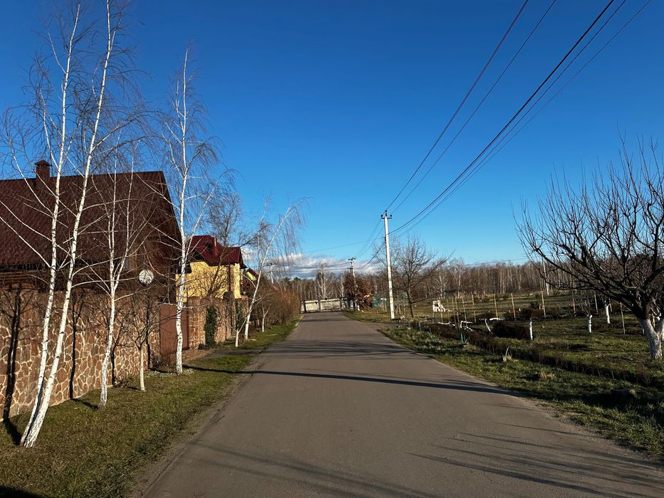 Ділянка в Кончі Заспі. Козин (Участок в Конче-Заспе)