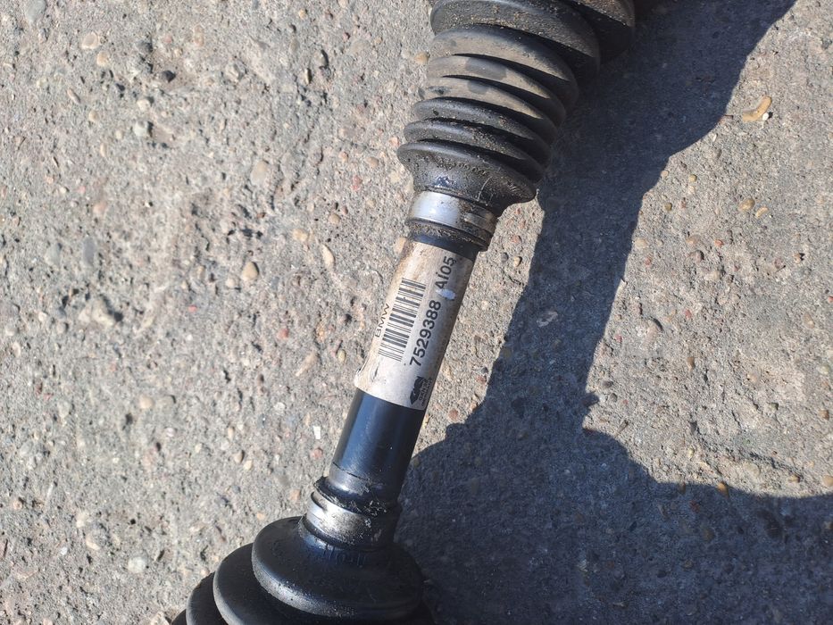 Półoś bmw e90 e91 xdrive przód