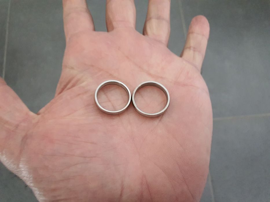 Anéis em níquel, aço puro