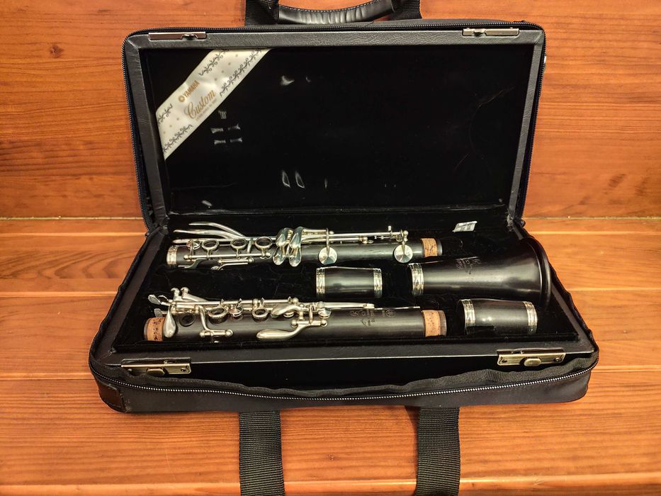 Clarinete Yamaha em Sib YCL-CSGIIIL