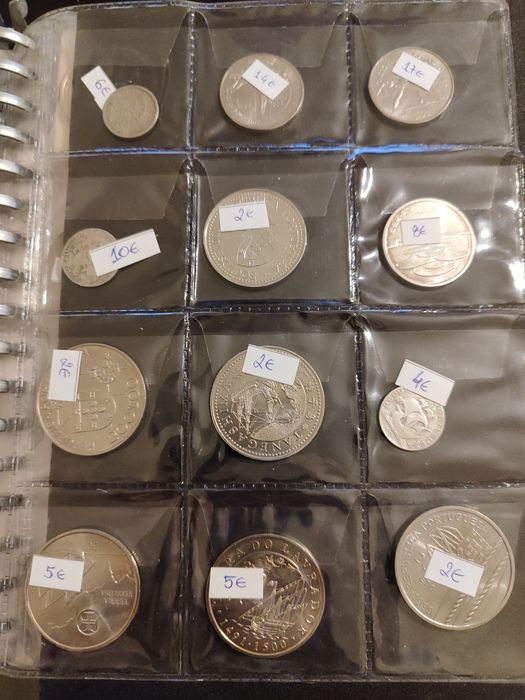 Vendo várias moeda de coleção e vários países.